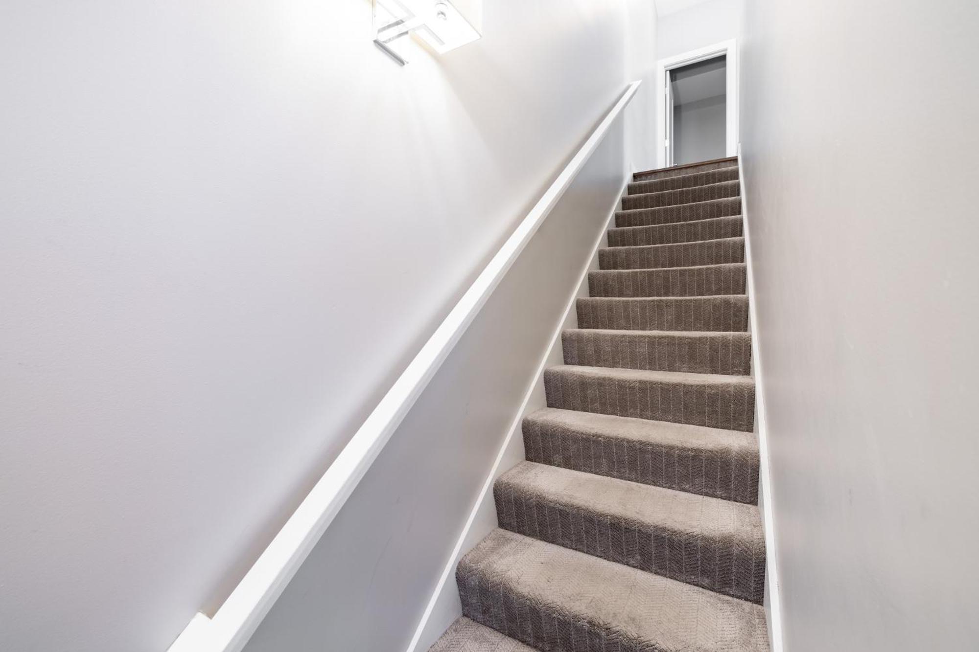 Luxury Downtown Townhome Unit 14 Cleveland Exterior foto